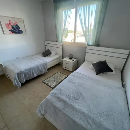 Appartamento Royal Seacrest New B G2 Ground Floor