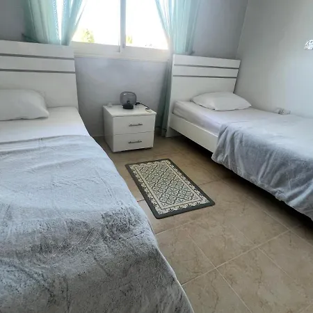 Διαμέρισμα Royal Seacrest New B G2 Ground Floor
